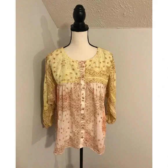 Anthropologie Pilcro The Tavi Women's Batik Print Blouse - Size Medium - Picture 2 of 12